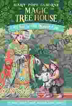 Day Of The Dragon King (Magic Tree House 14)